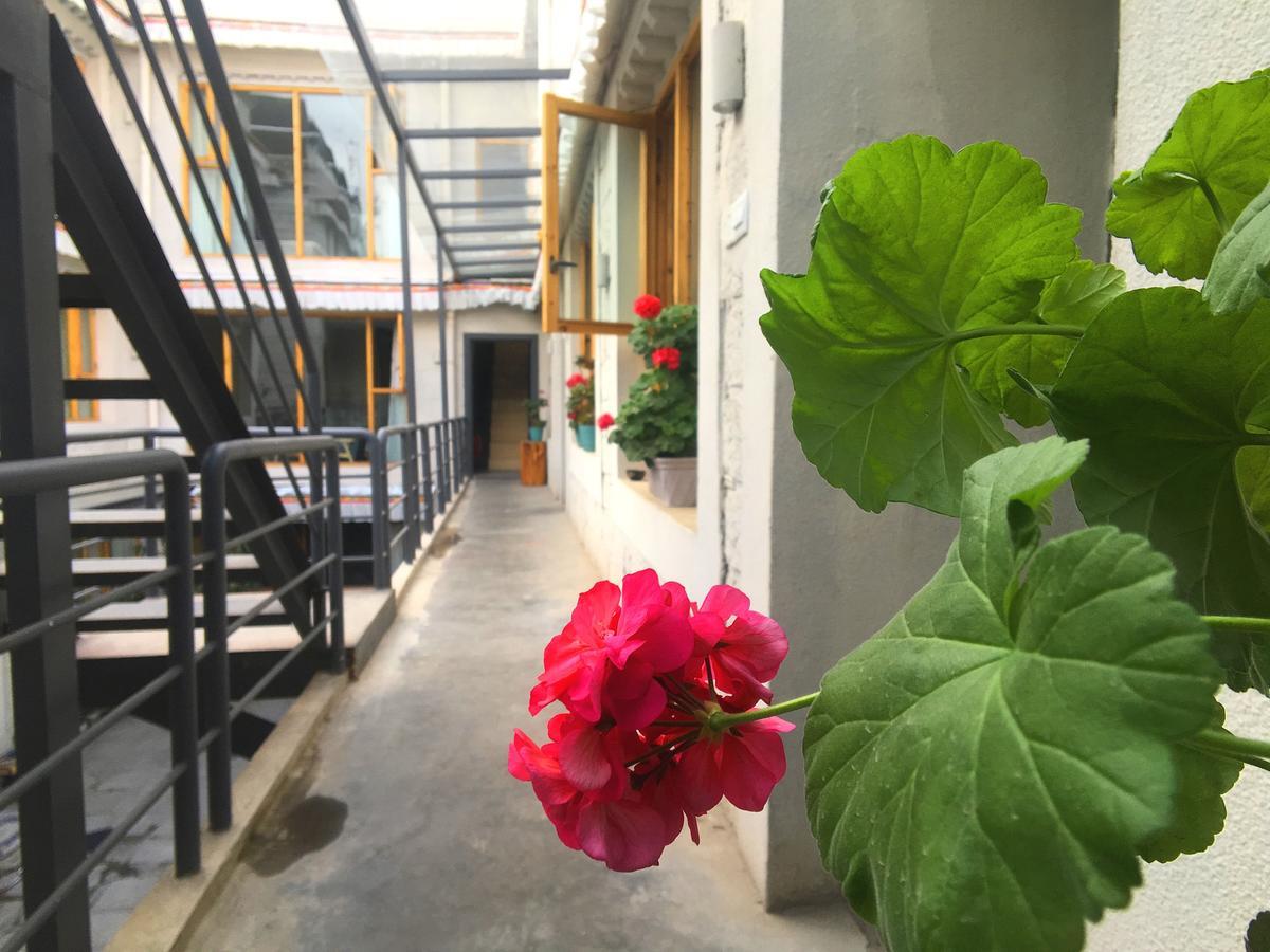 Fengma Feiyang Hostel Лхаса Экстерьер фото
