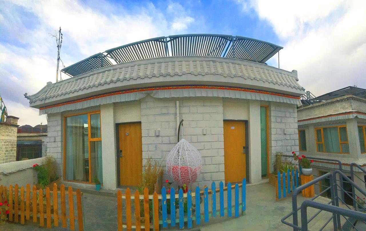 Fengma Feiyang Hostel Лхаса Экстерьер фото