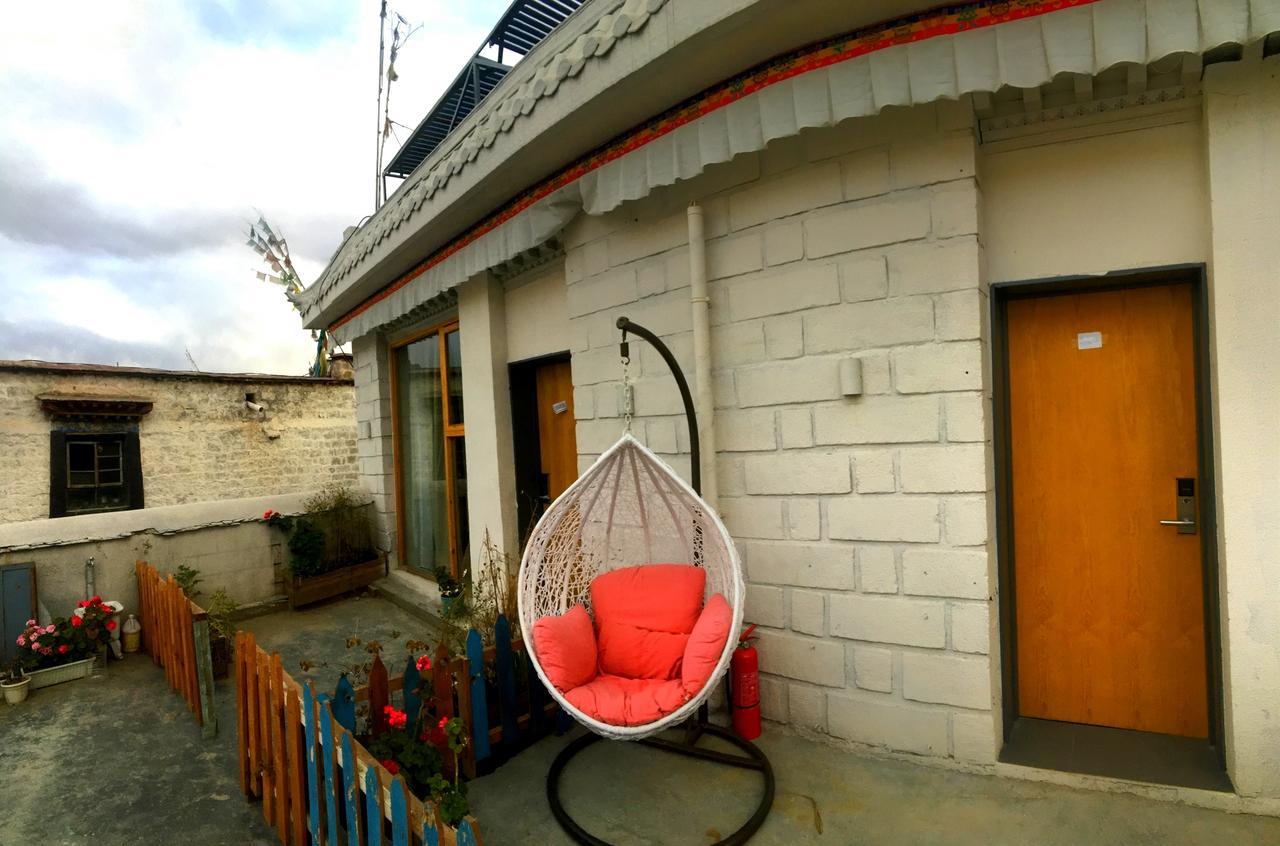 Fengma Feiyang Hostel Лхаса Экстерьер фото