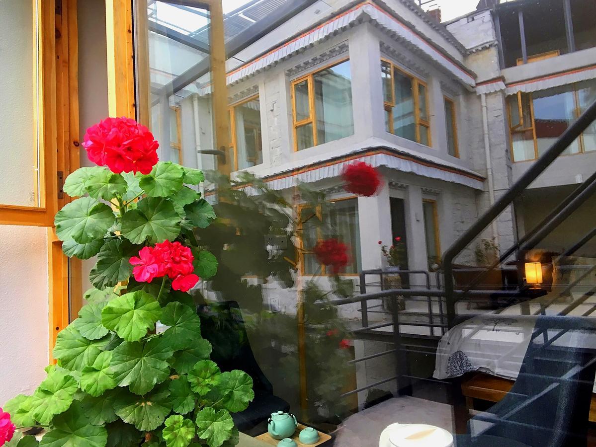 Fengma Feiyang Hostel Лхаса Экстерьер фото