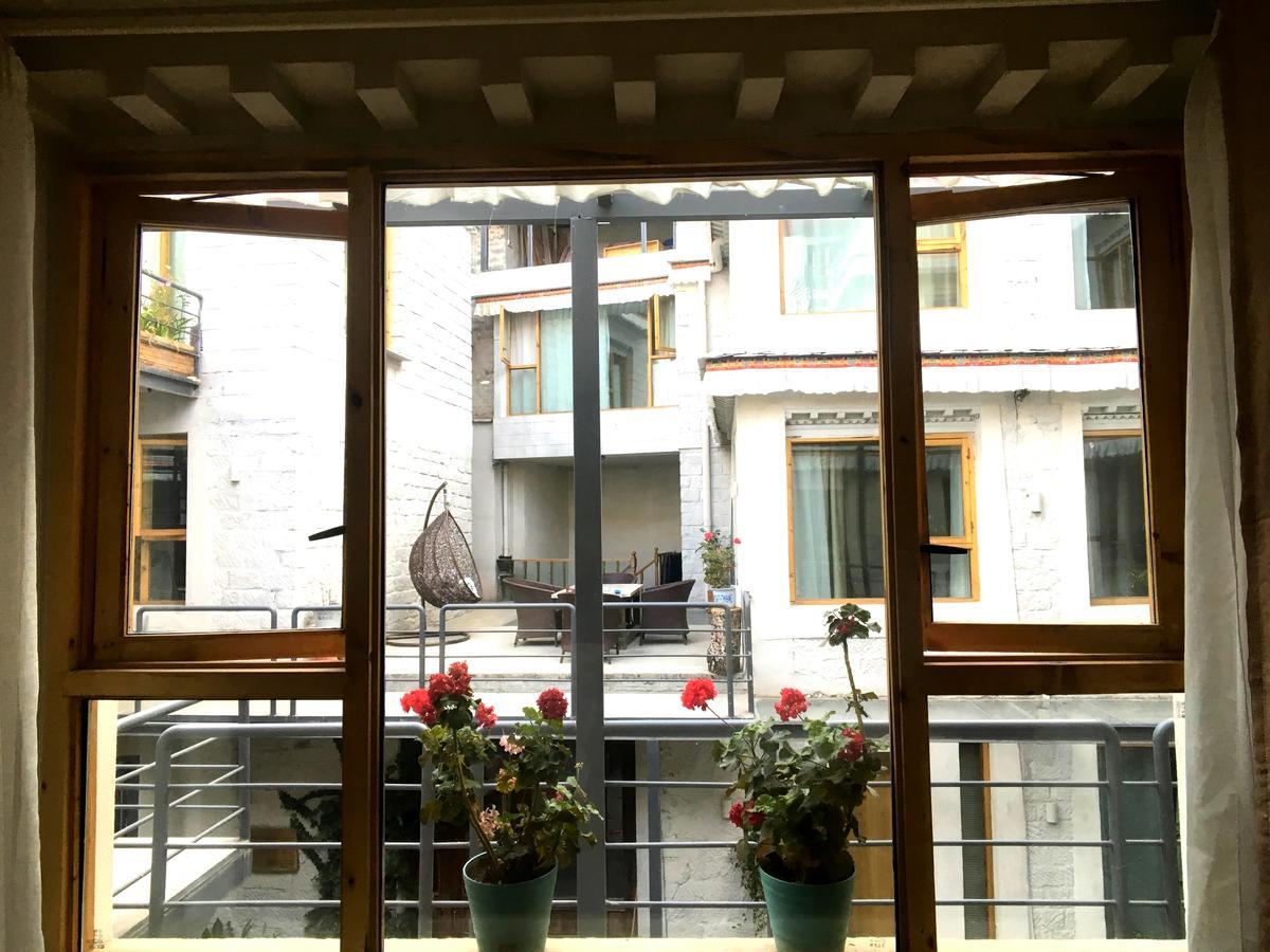 Fengma Feiyang Hostel Лхаса Экстерьер фото